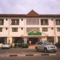 Hotel_Carmen_Bata_SMALL