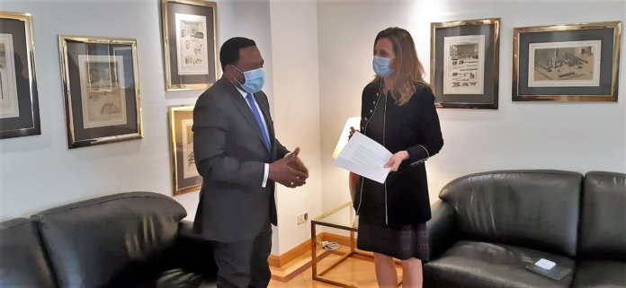 Audiencia-con-la-Presidenta-de-la-CEOE-Internacional
