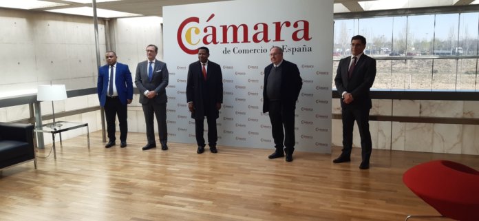 Encuentro entre Miguel Edjang Angue y el Presidente de la Cámara de Comercio de España