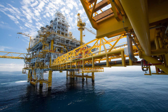 Oil and gas platform in offshore or Offshore construction, Explo