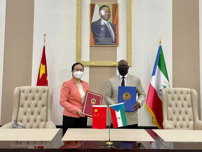 Firma Convenio China-Guinea-Ecuatorial